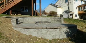 22+ Wonderful Concrete Patio On Sloped Yard | Inspiratif Design